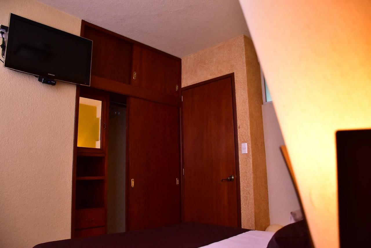 Hotel Suite Azomali Tula de Allende Bagian luar foto